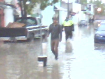 InundaciÃ³n San JosÃ© 6 de Julio 2014
Foto cortesÃ­a de vecinos
