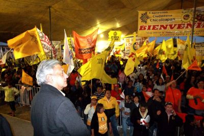 AMLO en Chicoloapan 2 de febrero 2012
