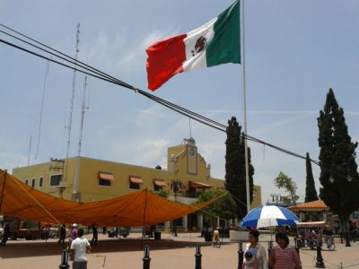 bandera mexico chicoloapan