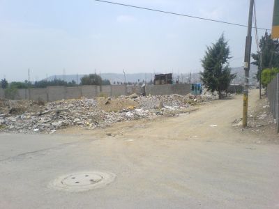 Frente a las canchas de la Torres, por el cecytem chicoloapan
