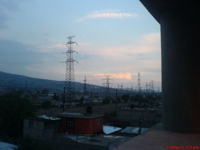 Fumarola del PopocatepÃ©tl 11 de Mayo de 2012, tomada desde el Metro la Paz
