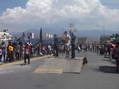 "Vamos de pata de perro" Festival juvenil en ARA III, 27/02/2012
