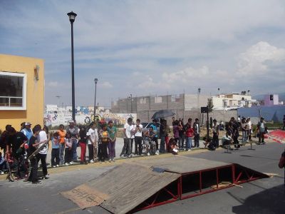 "Vamos de pata de perro" Festival juvenil en ARA III, 27/02/2012
