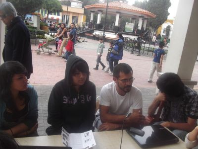 Entrevista a profesor y estudiantes de Proceres de la educación