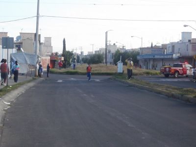 Carrera "Viva MÃ©xico sin violencia" realizada en ARA III, 15 de Septiembre 2012
