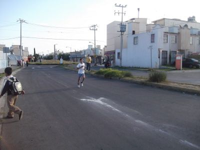 Carrera "Viva MÃ©xico sin violencia" realizada en ARA III, 15 de Septiembre 2012
