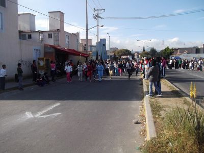 Carrera "viva MÃ©xico si violencia" realizada en ARA III, el 15 de Septiembre de 2012
