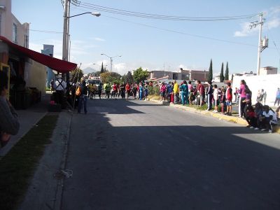 Carrera "viva MÃ©xico si violencia" realizada en ARA III, el 15 de Septiembre de 2012
