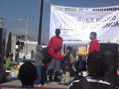 Carrera "viva MÃ©xico si violencia" realizada en ARA III, el 15 de Septiembre de 2012
