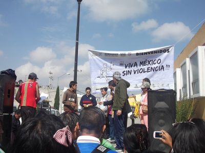 Carrera "viva MÃ©xico si violencia" realizada en ARA III, el 15 de Septiembre de 2012
