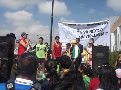 Carrera "viva MÃ©xico si violencia" realizada en ARA III, el 15 de Septiembre de 2012
