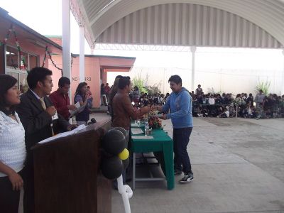 Entrega de Certificados INEA Santa Rosa, Primaria Felipe Angeles. El 3 de Octubre de 2012
