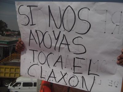 ManifestcaciÃ³n pacifica en Chicoloapan contra la imposiciÃ³n de PeÃ±a Nieto en la Presidencia. 1/12/2012
