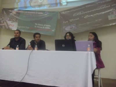 1er Foro estudiantil "Construyendo caminos", organizado por la AsociaciÃ³n Civil Guuna Zzuin
El 27 de Noviembre de 2013, en el Centro Cultural Tonatiuh Calli, como apoyo de la EPO 15 y con la participaciÃ³n de la Prepa prÃ³ceres y varias secundarias de la zona
Keywords: Foro, Guuna Zuuin, Centro Cultural Tonatiuh Calli, EPO 15, Prepa PrÃ³ceres