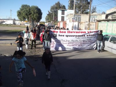 3ra Marcha Zombie en Chicoloapan, dentro del festival "Del MictlÃ¡n al Sincretismo"
25/10/2014. de San JosÃ© a Santa Rosa
