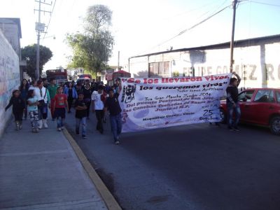 3ra Marcha Zombie en Chicoloapan, dentro del festival "Del MictlÃ¡n al Sincretismo"
25/10/2014. de San JosÃ© a Santa Rosa
