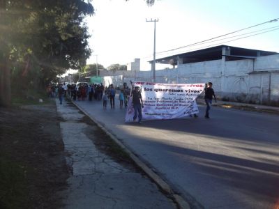 3ra Marcha Zombie en Chicoloapan, dentro del festival "Del MictlÃ¡n al Sincretismo"
25/10/2014. de San JosÃ© a Santa Rosa
