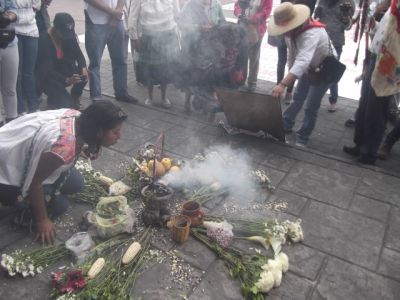 Caravana "Fuego de la Digna Resistencia" llega a Toluca. 15/05/2015
