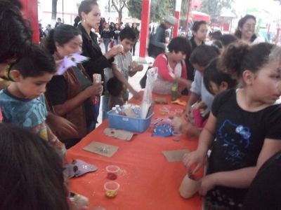 Marcha Zombie y Algazara Cultural, organizada por Guuna Zuuin, en Santa Rosa Chicoloapan. 25/10/2015. exigiendo se active la alerta de gÃ©nero en nuestro municipio.
