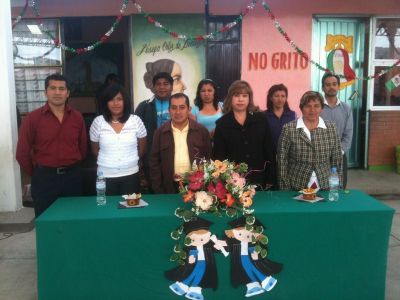 Entrega de Certificados INEA Santa Rosa, Primaria Felipe Angeles. El 3 de Octubre de 2012
