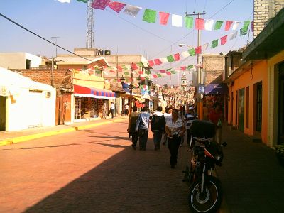 Calle Hidalgo, San Vicente Chicoloapan, Diciembre 2007
