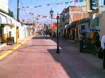 Calle Hidalgo, San Vicente Chicoloapan, Diciembre 2007
