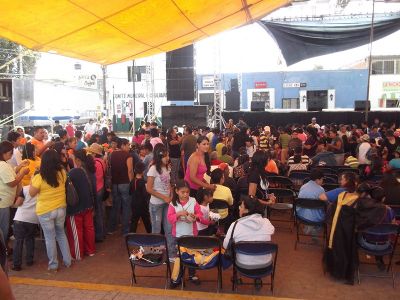 Festival "Mictlantecuhtli, Mictlanzihuatl SeÃ±ores de la Muerte" - Dia de Muertos en Chicoloapan 29 de Octubre 2011
