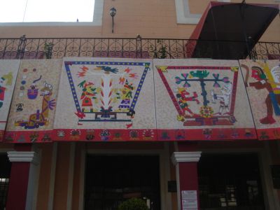 Dualidad en la festividad DÃ­a de muertos, plaza de san vicente chicoloapan octubre 2010
