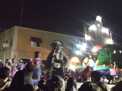 Carnaval en san Vicente chicoloapan 10 de Abril de 2011
