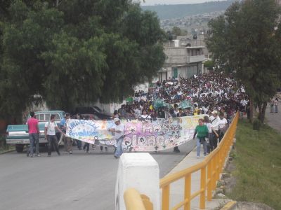 Universidad RevoluciÃ³n es planeta en Movimiento, movilizaciÃ³n en apoyo al movimiento 250.org realizada el 23 de Septiembre de 2011
