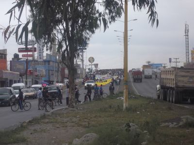 Universidad RevoluciÃ³n es planeta en Movimiento, movilizaciÃ³n en apoyo al movimiento 250.org realizada el 23 de Septiembre de 2011
