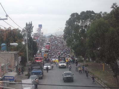 Universidad RevoluciÃ³n es planeta en Movimiento, movilizaciÃ³n en apoyo al movimiento 250.org realizada el 23 de Septiembre de 2011
