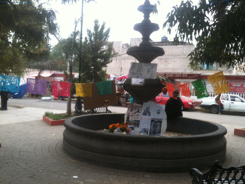 ofrenda santa rosa ayotzinapa1