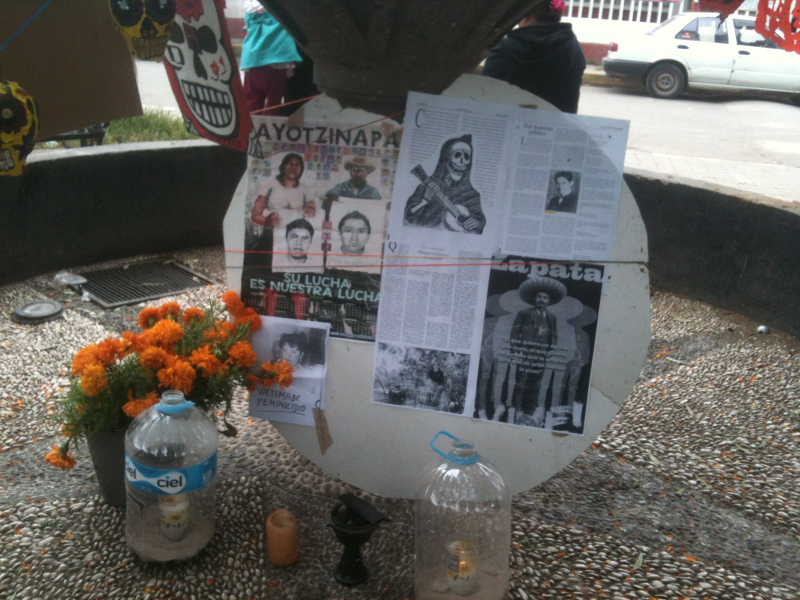 ofrenda santa rosa ayotzinapa2