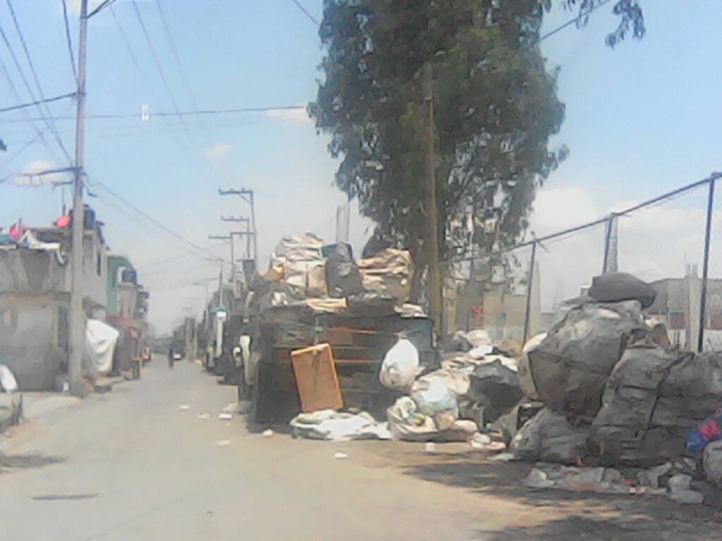 basura barrio san antonio