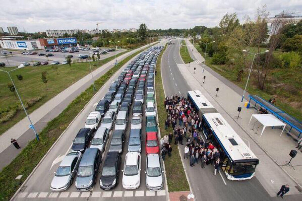 autos trnansporte publico